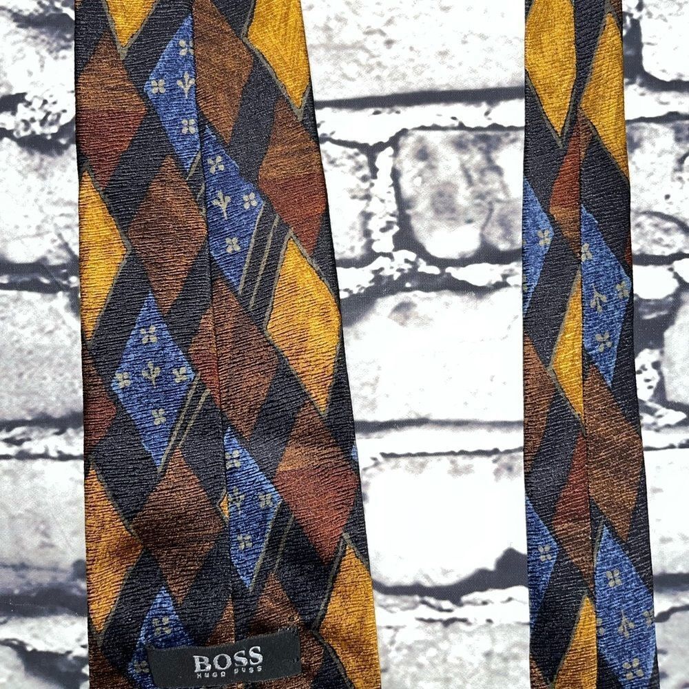Hugo Boss Tie - Picture 7 of 7